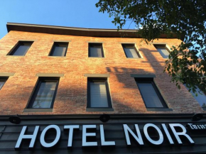 Гостиница Hotel Noir  Чанг Фуак 